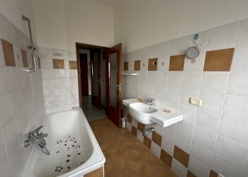 Bagno - Four-room apartment via Fosse Ardeatine, 11, Imola - photo 11