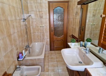 Trilocale Via Guglielmo Reiss Romoli, 4, Torino (zona Rebaudengo) - foto 32