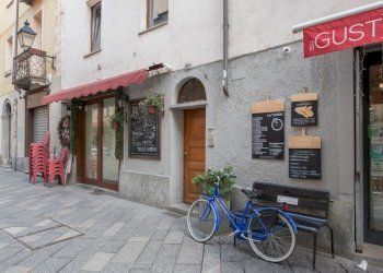 Trilocale VIA EDOUARD AUBERT N 57, Aosta - foto 17