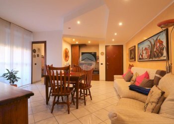 Quadrilocale Via Aldo Moro, Rho - foto 2