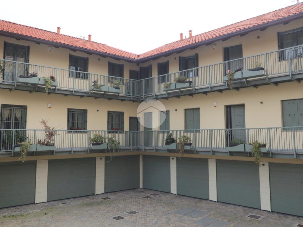 Box Corso Garibaldi, Rho - foto 2