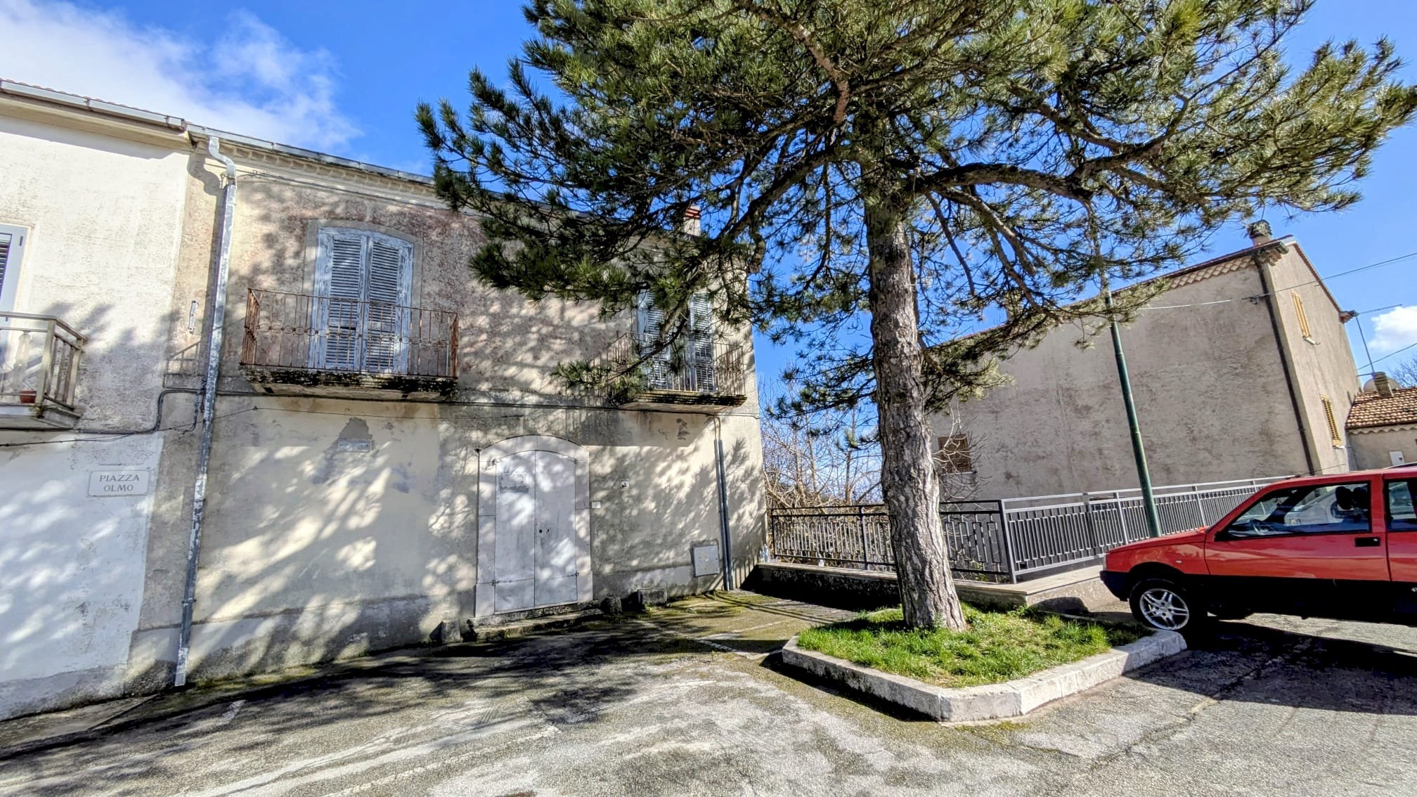 Casa indipendente Piazza Olmo, 2, Castelpetroso - foto 1