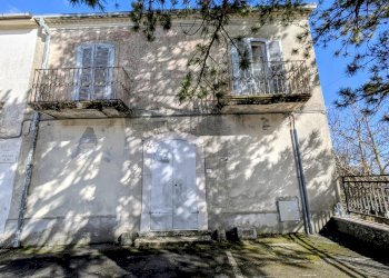 Casa indipendente Piazza Olmo, 2, Castelpetroso - foto 2