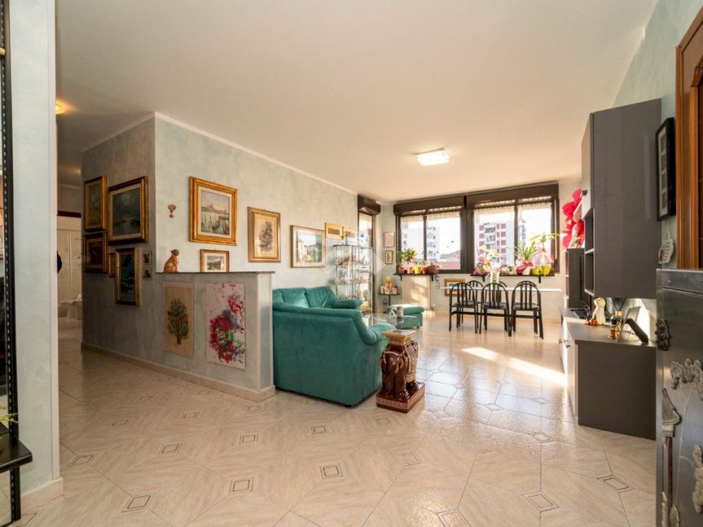 Apartment Corso F.lli Cervi, Grugliasco - photo 2