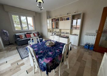 Quadrilocale Via Milano 136, Garbagnate Milanese - foto 8