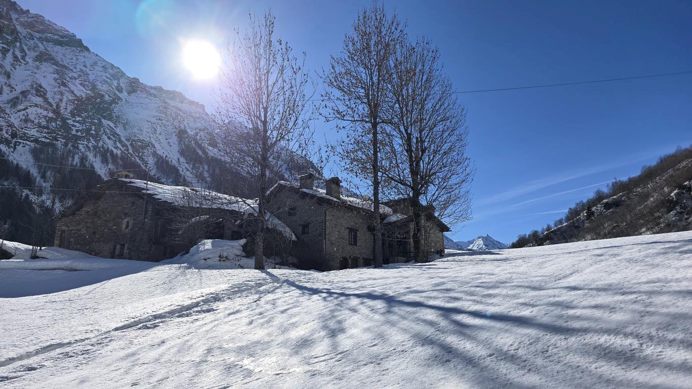 Four-room apartment frazione le mougnoz, Rhemes-Saint-Georges - photo 1