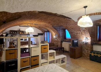 One-room apartment via Basse San Sebastiano, Cuneo (neighborhood Centro Storico) - photo 5