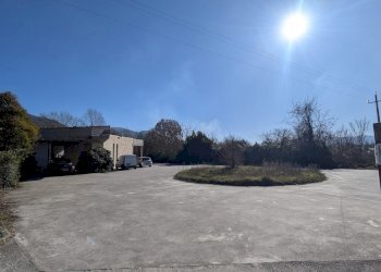 Locale Commerciale Viale 3 Marzo 1970, 162, Isernia - foto 4