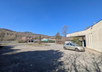 Locale Commerciale Viale 3 Marzo 1970, 162, Isernia - foto 21