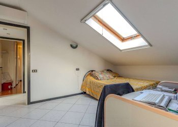 Mansarda Solaro - foto 17