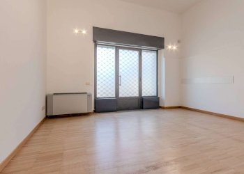 Shop Monza - photo 3