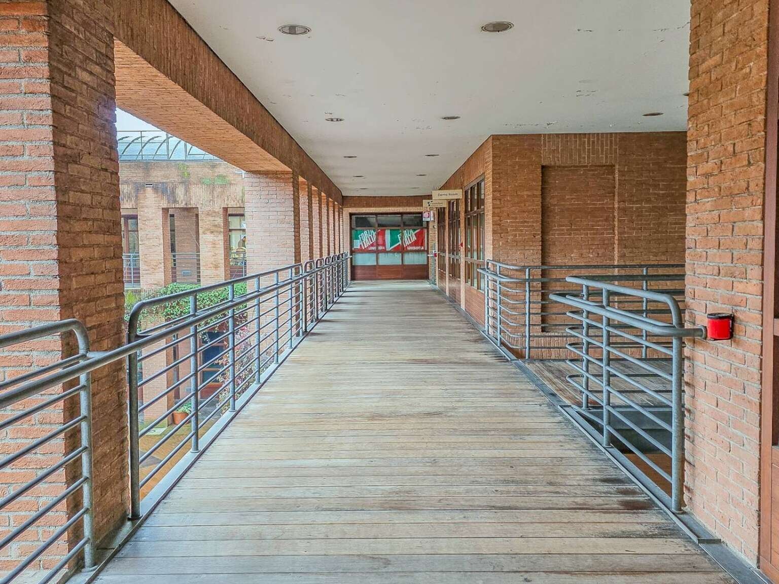 Show room Seregno - foto 2