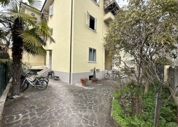 Cortile interno - Four-room apartment via Zampieri Vespignani, 19, Imola - photo 10