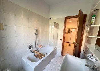 Independent house PORTA 43, Erba - photo 22