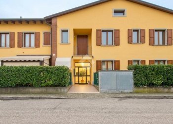 Trilocale Via Primo Maggio, Galliera - foto 1