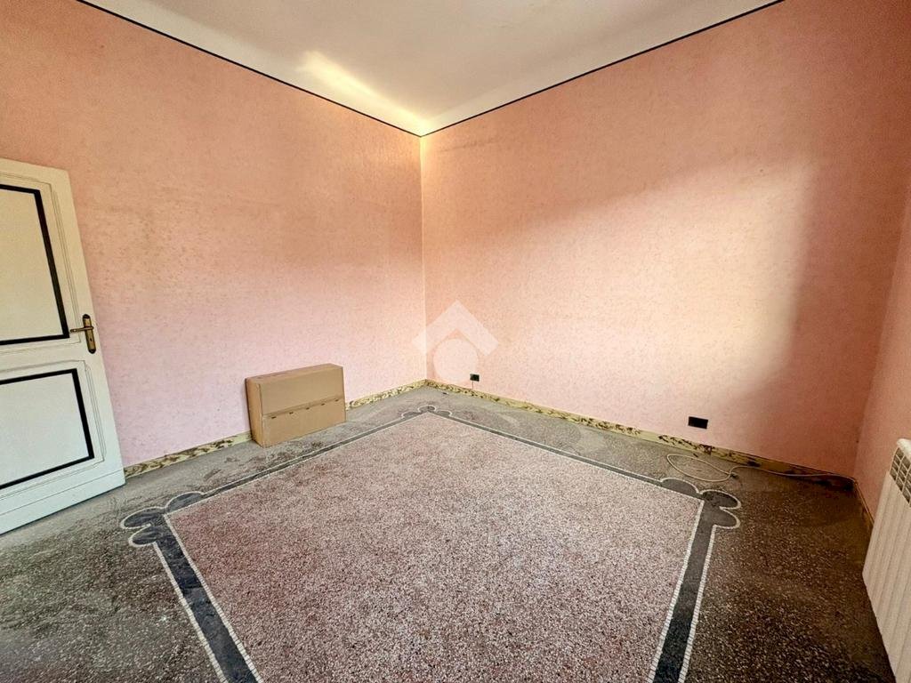 Three-room apartment Via Sardorella, Genova (neighborhood Bolzaneto) - photo 3