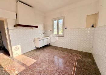 Trilocale Via Sardorella, Genova (zona Bolzaneto) - foto 17