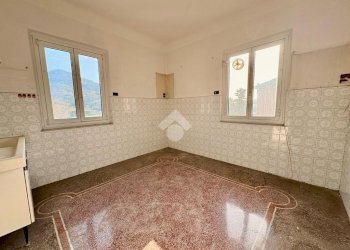 Trilocale Via Sardorella, Genova (zona Bolzaneto) - foto 18