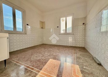 Trilocale Via Sardorella, Genova (zona Bolzaneto) - foto 20