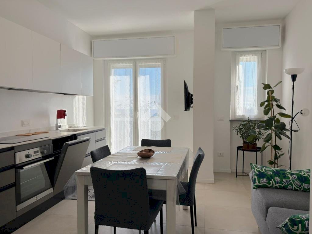 Three-room apartment Via s. eugenio, Ceriale - photo 1