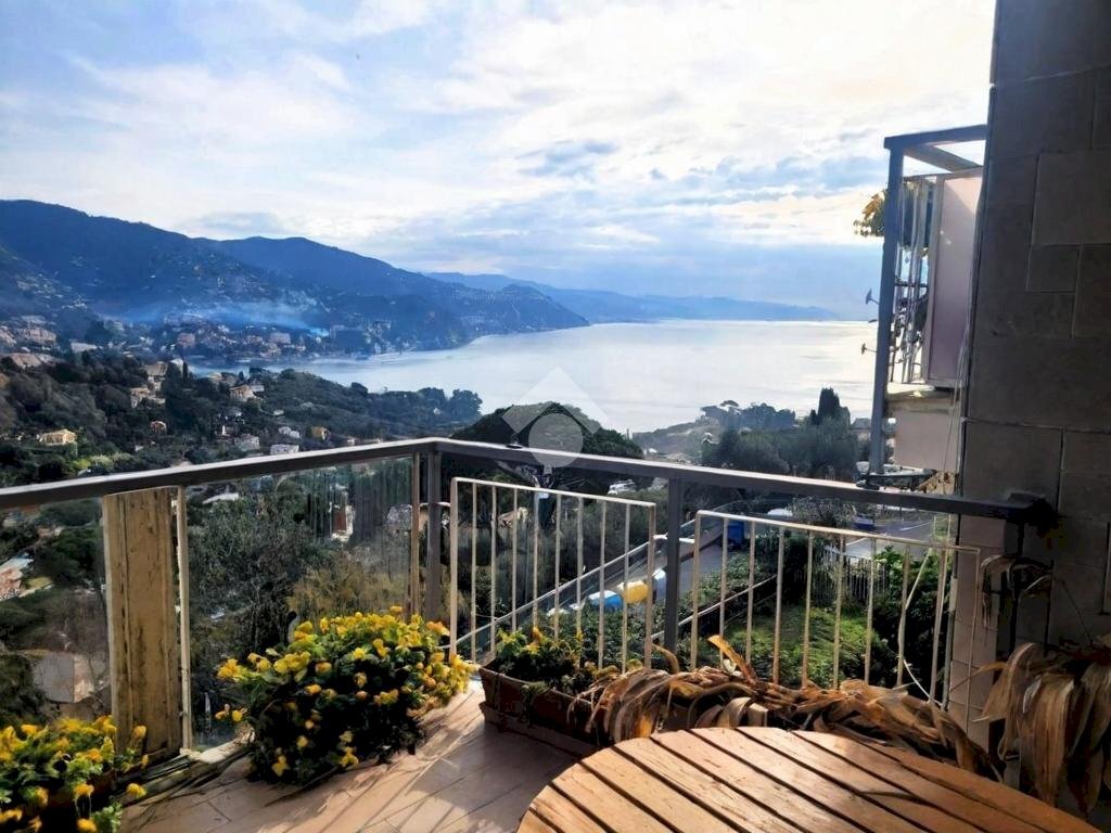 Four-room apartment Via Poggetto, Rapallo - photo 2