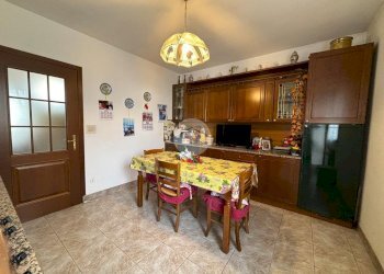 Apartment Viale Friuli, Ivrea - photo 3