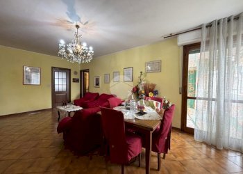 Apartment Viale Friuli, Ivrea - photo 9