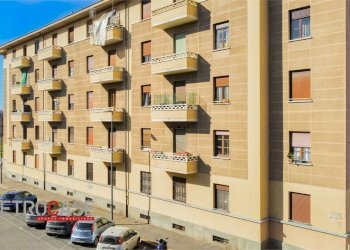 Three-room apartment Via Pietro Frattini, Torino (neighborhood Mirafiori Nord) - photo 2