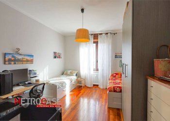 Three-room apartment Via Pietro Frattini, Torino (neighborhood Mirafiori Nord) - photo 24