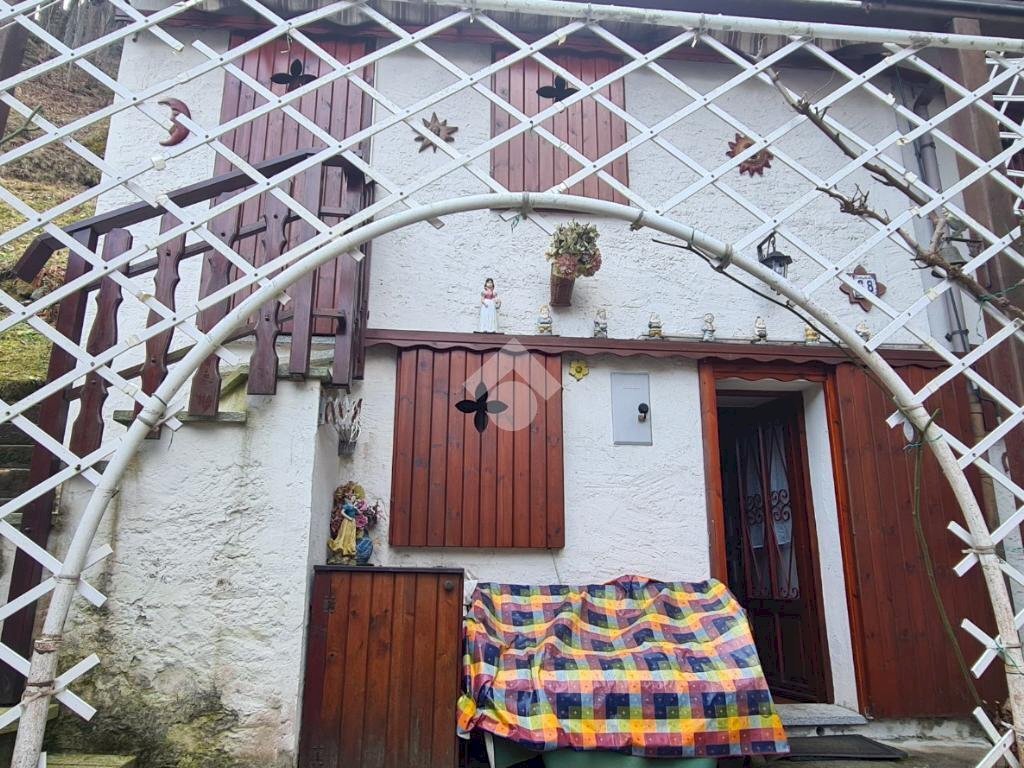 Semi-detached house Frazione Almesio, Ceres - photo 2