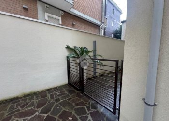 Two-room apartment Via Trieste, Gabicce Mare - photo 20