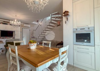 Four-room apartment Via Niccolò Copernico, Misano Adriatico - photo 2