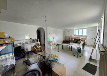 Quadrilocale Via Goito, San Mauro Torinese - foto 11