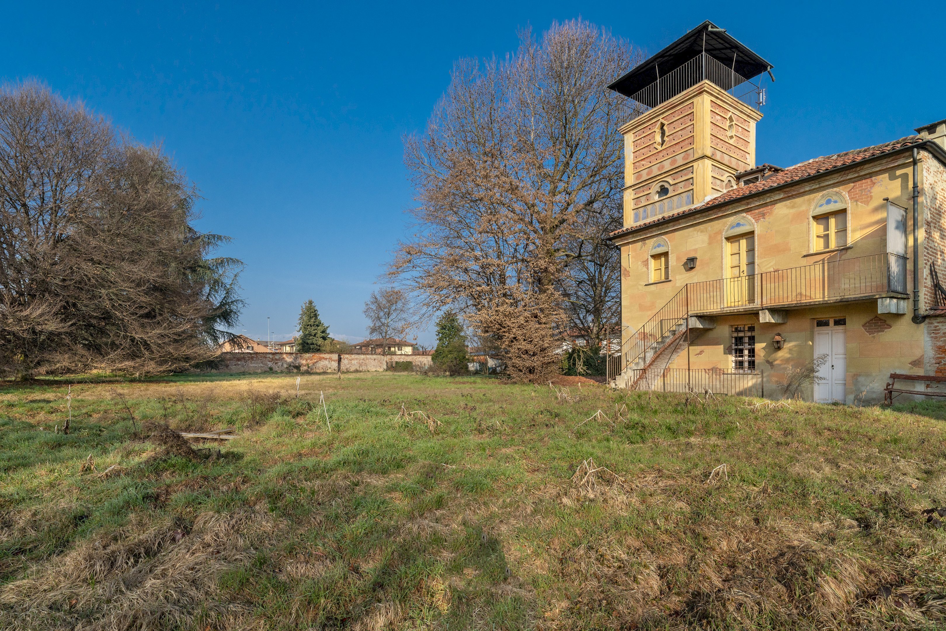 Palazzo Storico Via E. Ferrari, 23, Moretta - foto 2