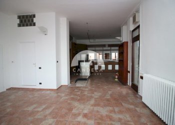 Commercial Premises Bossolasco - photo 5