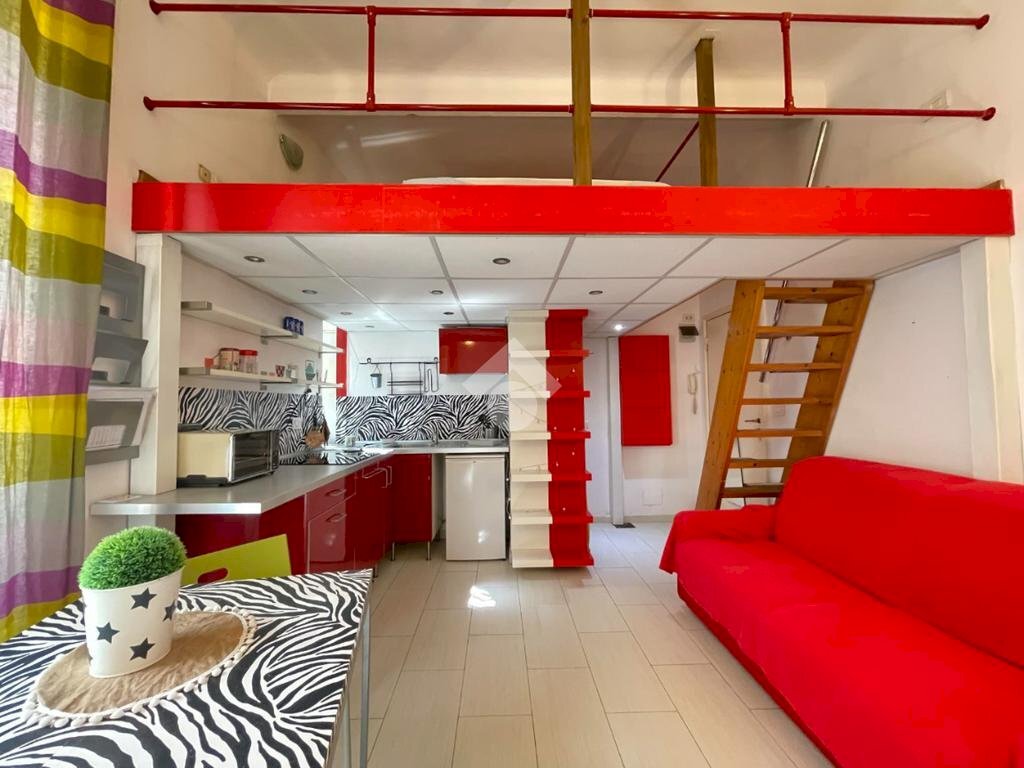 Monolocale Via Federico Confalonieri, Milano (zona Isola) - foto 1