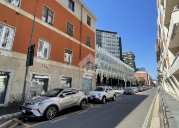 One-room apartment Via Federico Confalonieri, Milano (neighborhood Isola) - photo 17