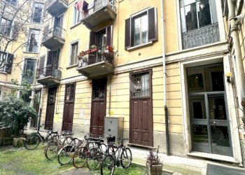 Bilocale Via San Gregorio, Milano (zona Centrale) - foto 6