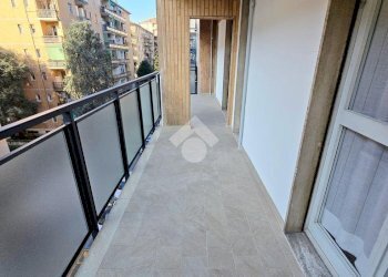 Quadrilocale Via Privata Carlo Antonio Carlone, Milano (zona Bande Nere) - foto 24