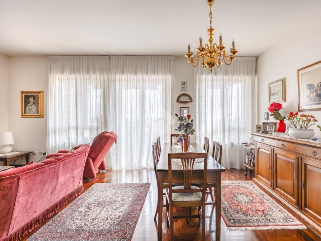 Quadrilocale Viale Cà Granda, Milano - foto 1