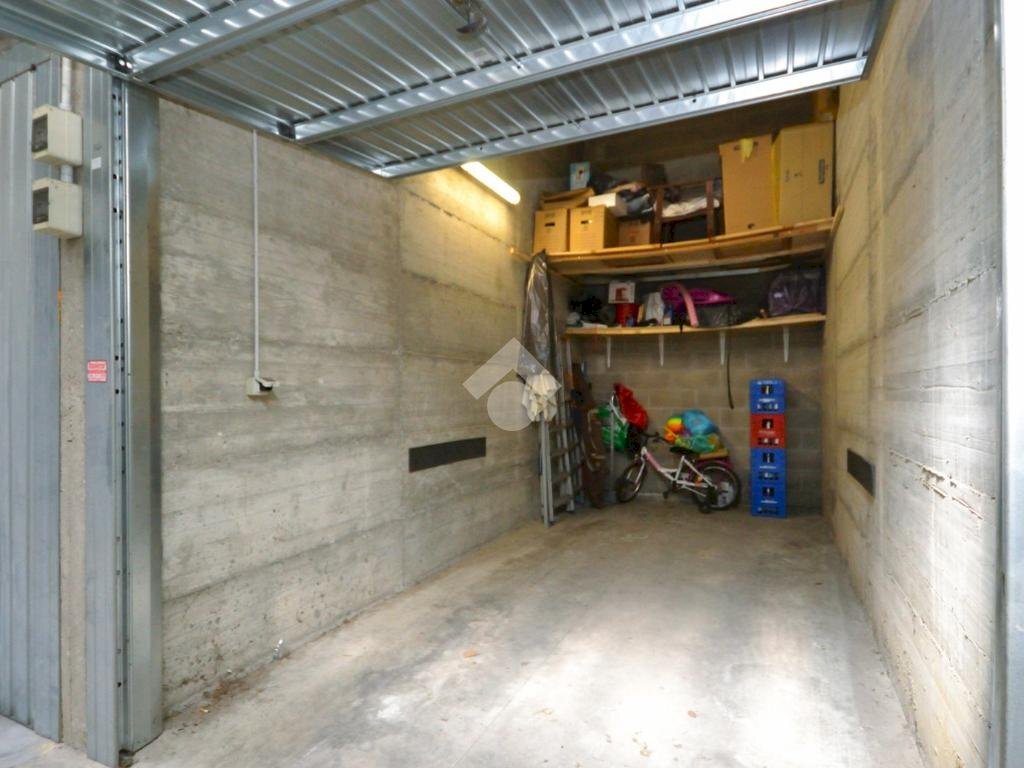 Box Via Val della Torre, Torino (zona Madonna Campagna) - foto 1