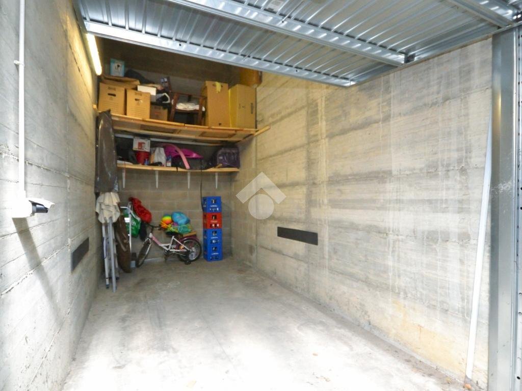 Box Via Val della Torre, Torino (zona Madonna Campagna) - foto 2