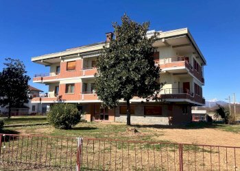 Three-room apartment Via Valle Maira, 50, Cuneo - photo 4