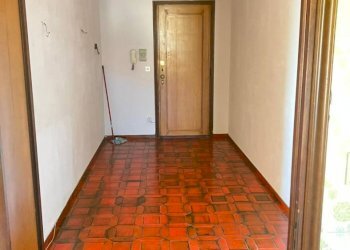 Three-room apartment Via Valle Maira, 50, Cuneo - photo 7