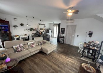 Villa villa via leoncavallo, Novara (neighborhood Torrion Quartara) - photo 21