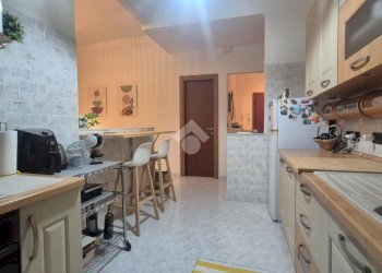 Trilocale Via Tortosa, Genova (zona Marassi) - foto 6