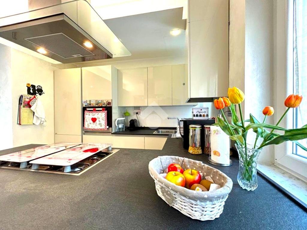 Quadrilocale Via Stefano Castagnola, Genova (zona Sturla) - foto 1