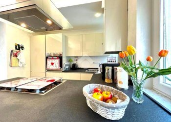 Quadrilocale Via Stefano Castagnola, Genova (zona Sturla) - foto 1