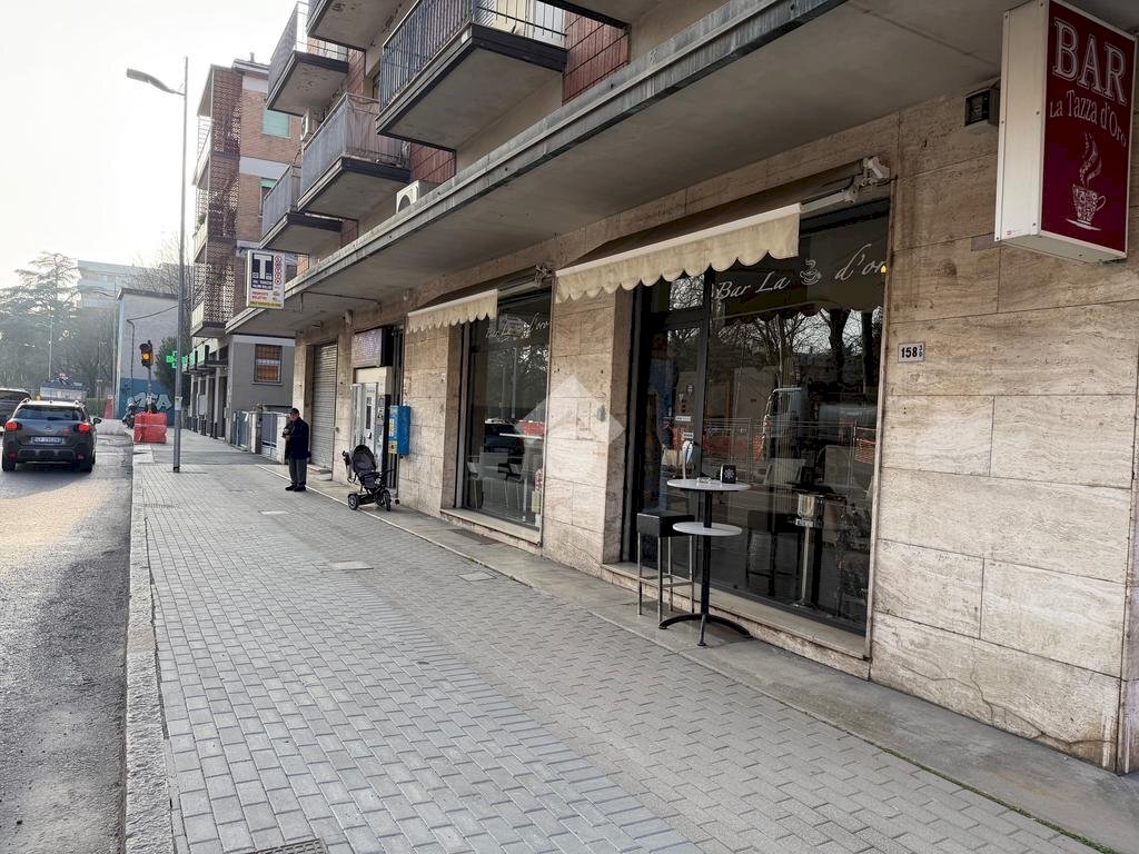 Shop Negozio/ufficio Via San Donato, Bologna (neighborhood San Donato) - photo 2