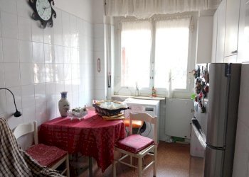 Trilocale Via Antonio Burlando, Genova (zona Staglieno) - foto 7